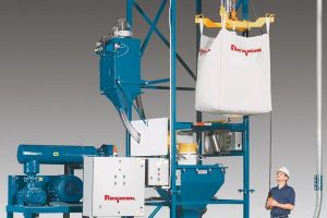 Pneumatic bulk bag discharging system