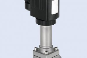 Solenoid valve for cryogenic applications