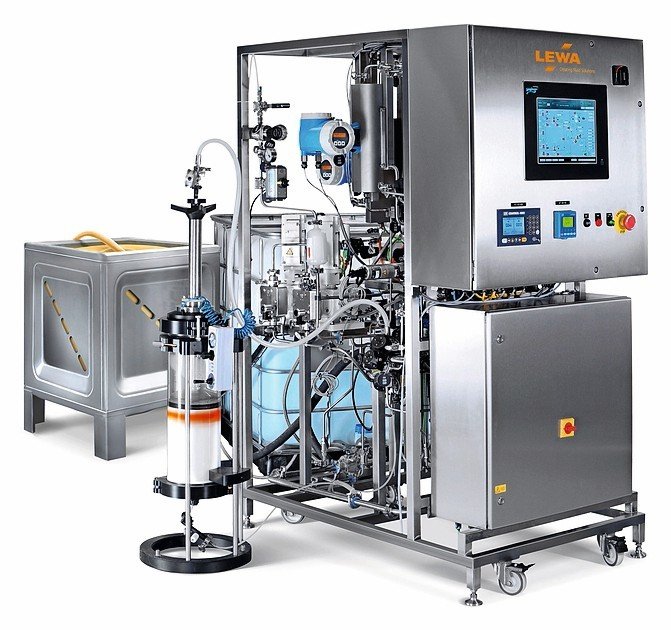 Precise low-pressure chromatography system