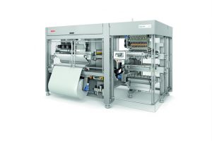 Freely scalable flat pouch machine