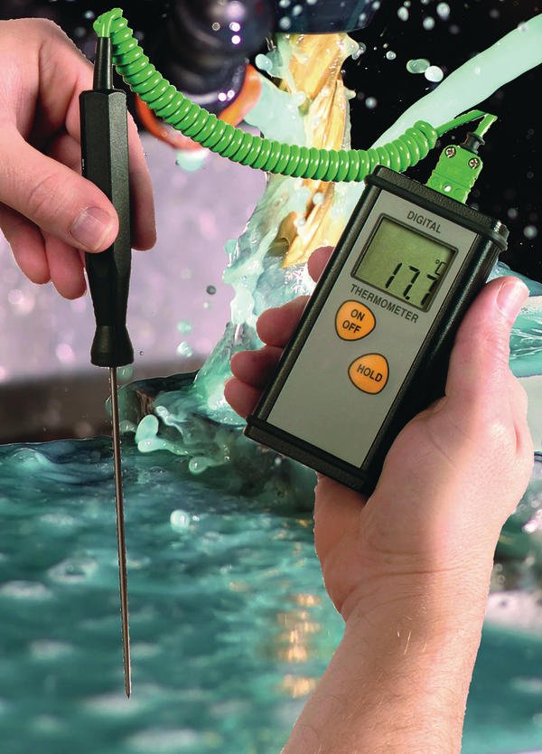 Robust waterproof thermometer