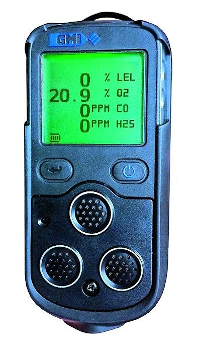 Portable gas detectors with extended battery life